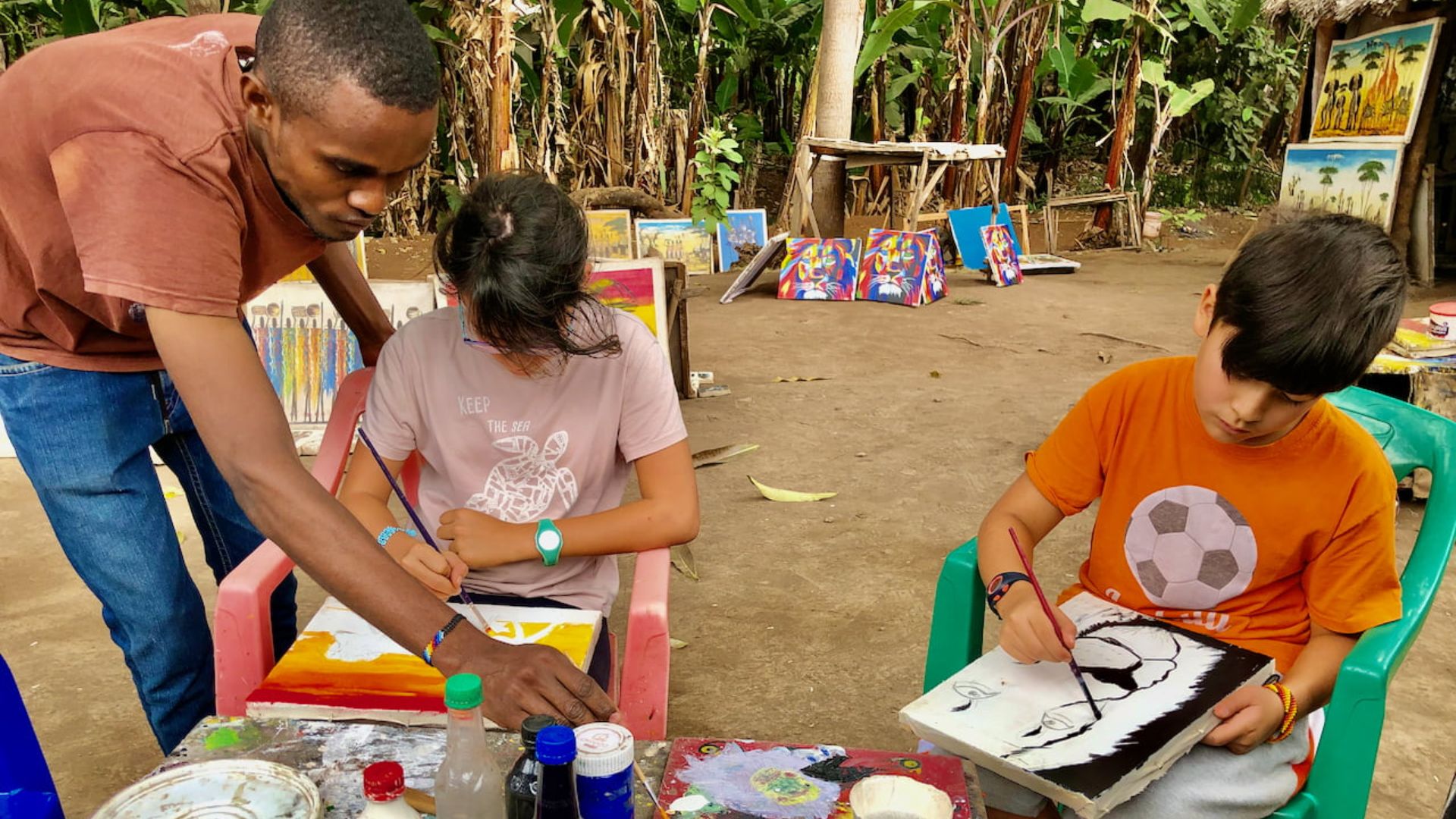 Attività Pittura Bambini Tanzania
